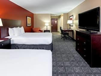 Comfort & Colinas Dfw 3*